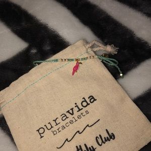 Pura Vida Jewelry - 1 pura vida bracelet that has not been worn Pura Vida Jewelry - 1 pura vida bracelet that has not been worn